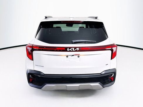 New 2026 Kia Seltos S image 6