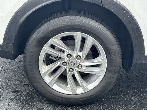 Used 2024 Buick Envista Preferred w/ Convenience I Package image 16