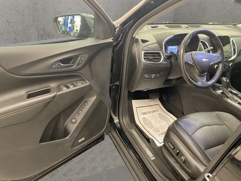 Used 2021 Chevrolet Equinox Premier AWD/4WD image 19