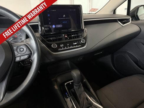 Used 2023 Toyota Corolla LE FWD image 31