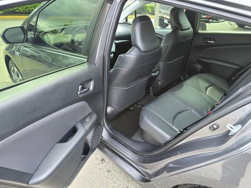 Used 2021 Toyota Prius Prime XLE FWD image 19