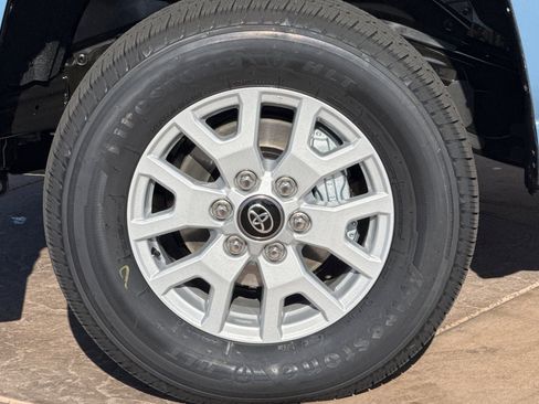 New 2026 Toyota Tacoma SR5 image 32