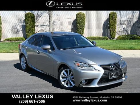 Used 2016 Lexus IS 200t image 1