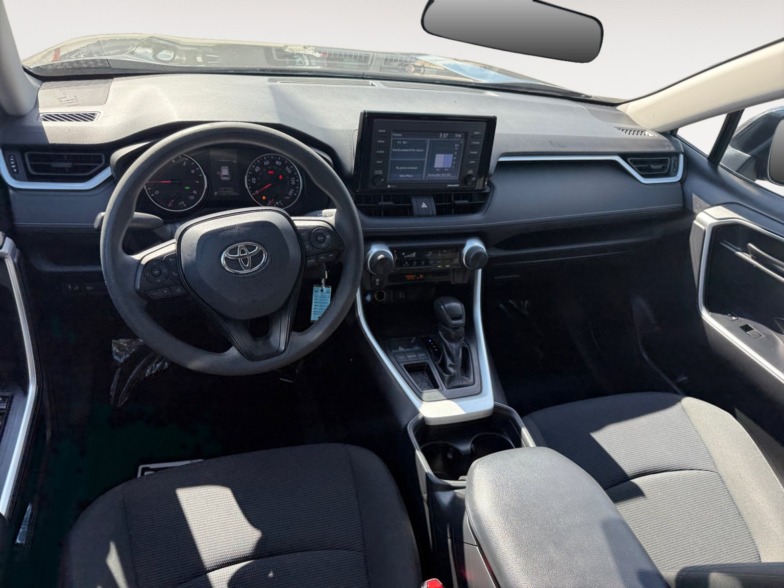 Used 2020 Toyota RAV4 LE w/ All Weather Liner Package FWD image 15
