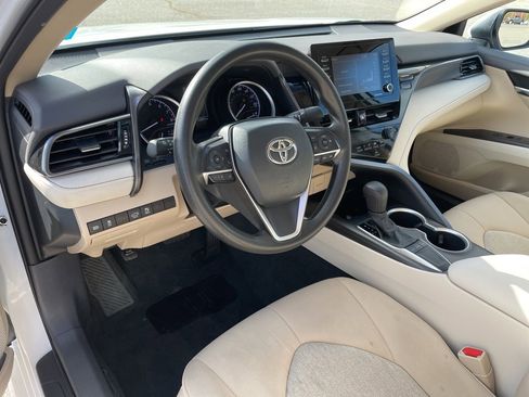 Used 2023 Toyota Camry LE image 11