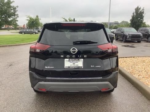 Used 2021 Nissan Rogue SL w/ Premium Package AWD/4WD image 4