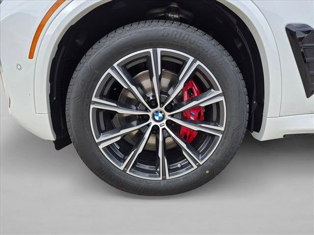 Used 2026 BMW X5 sDrive40i w/ M Sport Package RWD image 10