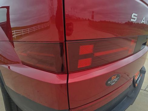 Used 2025 Hyundai Santa Fe SEL FWD image 34