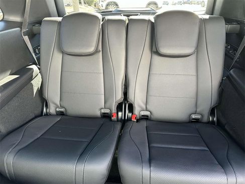 New 2025 Mercedes-Benz GLS 450 4MATIC image 23