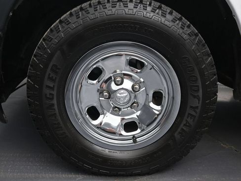 Used 2016 RAM 1500 Tradesman w/ Popular Equipment Group AWD/4WD image 31