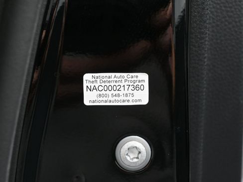 Used 2024 Toyota Tacoma Limited w/ Limited Package (LT) AWD/4WD image 45