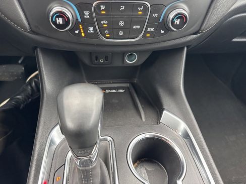 Certified 2023 Chevrolet Traverse LT image 20