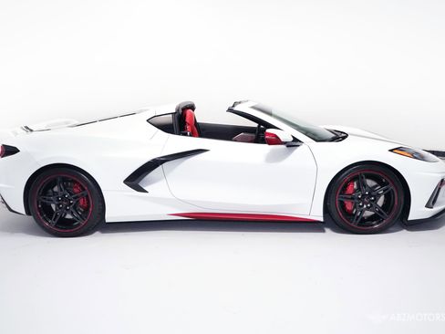 Used 2020 Chevrolet Corvette Stingray Preferred Cpe w/ 2LT Preferred Equipment Group RWD image 4