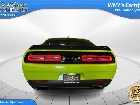 Used 2015 Dodge Challenger R/T Scat Pack RWD image 7