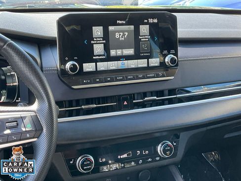 Used 2024 Mitsubishi Outlander SE image 46