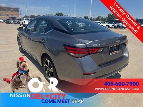 Used 2025 Nissan Sentra SV FWD image 3