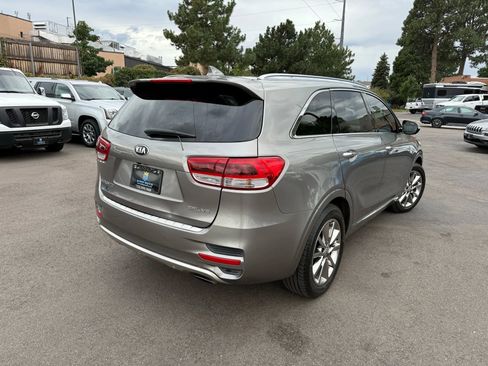 Used 2017 Kia Sorento SX image 7