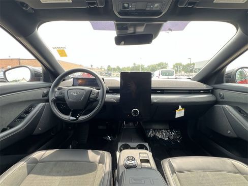 Used 2024 Ford Mustang Mach-E GT image 10