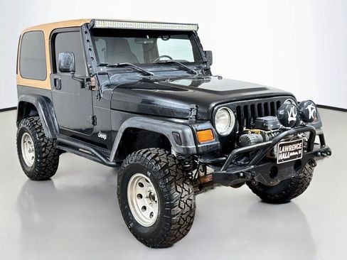 Used 1997 Jeep Wrangler SE AWD/4WD image 3