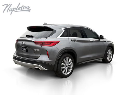 Used 2021 INFINITI QX50 Pure AWD/4WD image 6
