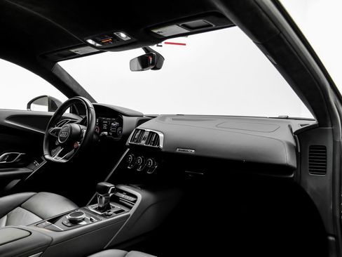 Used 2018 Audi R8 V10 AWD/4WD image 15