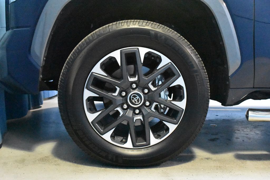 Used 2023 Toyota Tundra Limited w/ Power Package AWD/4WD image 25