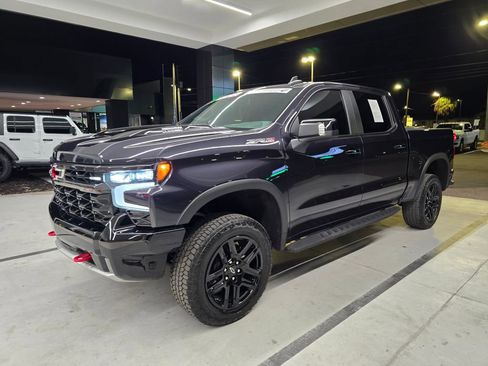 Used 2024 Chevrolet Silverado 1500 ZR2 AWD/4WD image 2