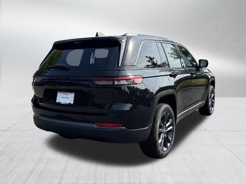 New 2026 Jeep Grand Cherokee Limited AWD/4WD image 6