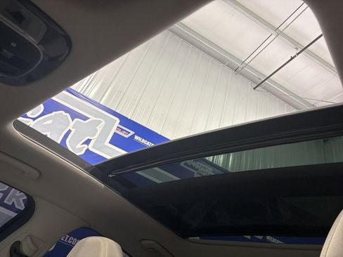 Used 2024 Hyundai Sonata SEL w/ Convenience Package FWD image 14