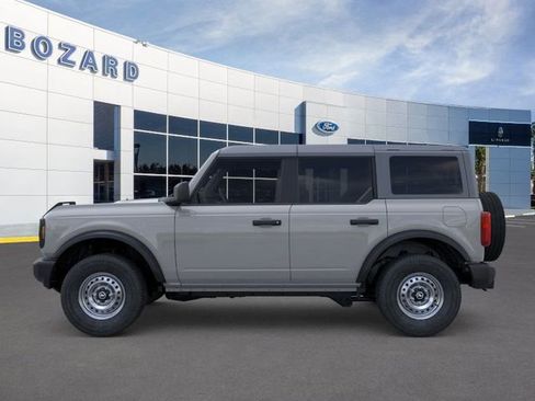 New 2026 Ford Bronco 4-Door image 3