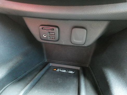 Certified 2022 Chevrolet Traverse RS AWD/4WD image 29