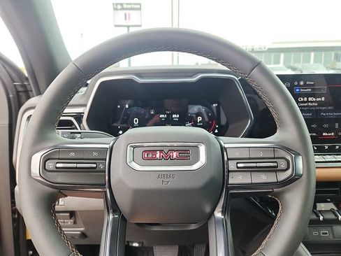 New 2026 GMC Canyon AT4 w/ Technology Plus Package AWD/4WD image 14