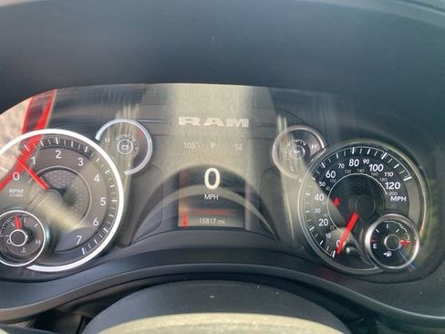 Used 2023 RAM 1500 Big Horn image 33