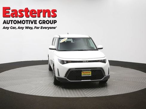 Used 2024 Kia Soul LX w/ Option Group 015 FWD image 51
