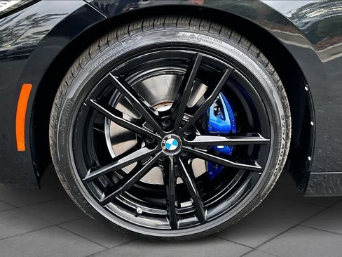 Used 2023 BMW M440i Convertible w/ Premium Package image 9