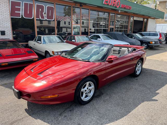 Used 1997 Pontiac Firebird Formula RWD image 2