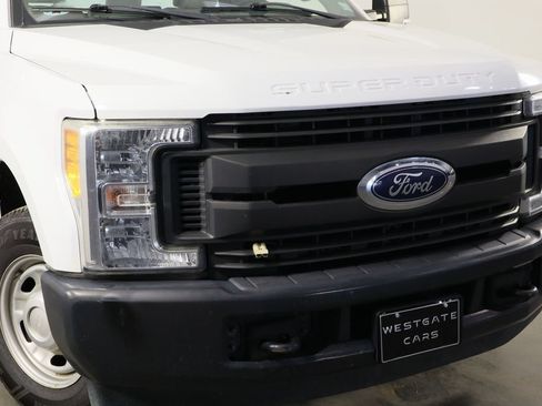 Used 2017 Ford F250 XL w/ Power Equipment Group RWD image 34