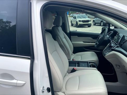 Used 2026 Honda Odyssey EX-L image 16