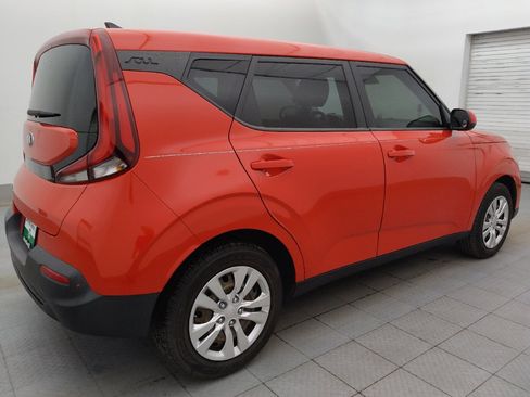 Used 2020 Kia Soul LX FWD image 10