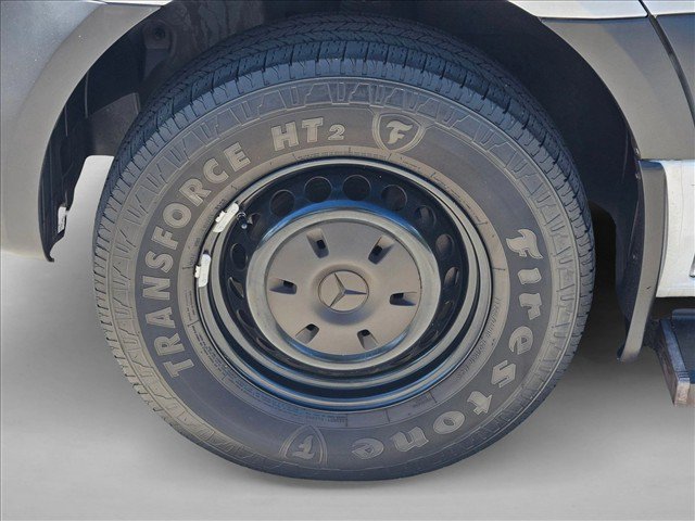 Used 2019 Mercedes-Benz Sprinter 1500 image 19