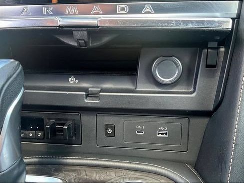 Used 2022 Nissan Armada Platinum w/ Captain's Chairs Package AWD/4WD image 16