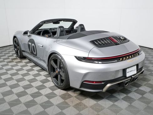 Certified 2026 Porsche 911 Carrera GTS RWD image 29