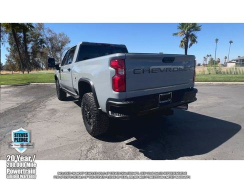 Certified 2024 Chevrolet Silverado 2500 ZR2 w/ Technology Package AWD/4WD image 11