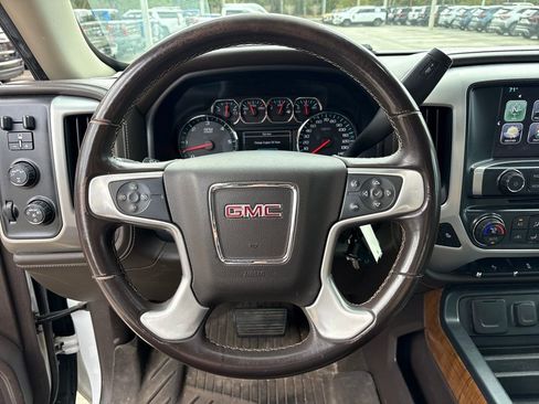 Used 2017 GMC Sierra 1500 SLT w/ SLT Premium Package image 17