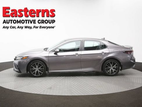 Used 2024 Toyota Camry SE FWD image 58