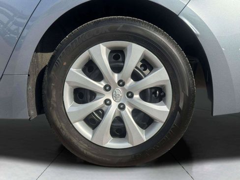 Used 2025 Toyota Corolla LE FWD image 61