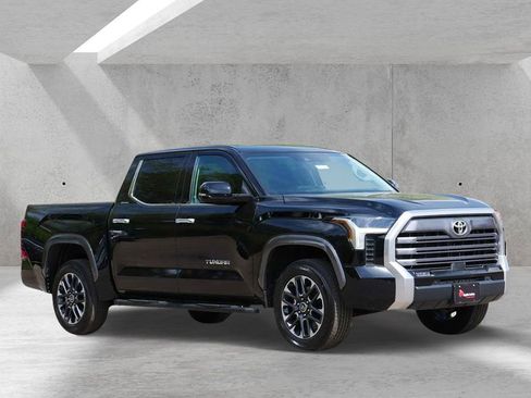 Used 2024 Toyota Tundra Limited w/ Power Package AWD/4WD image 1