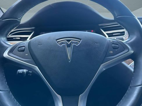 Used 2017 Tesla Model S 75 RWD image 17