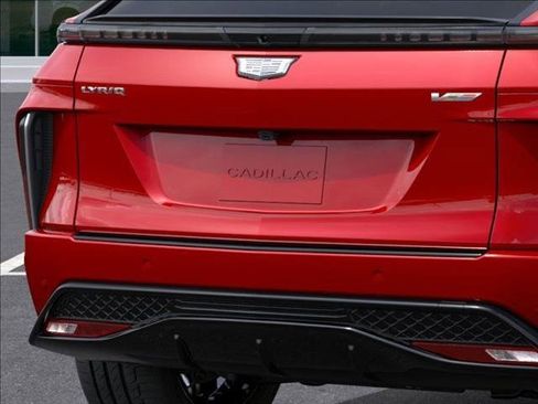 New 2026 Cadillac Lyriq V w/ LPO, Floor Liner Package image 14