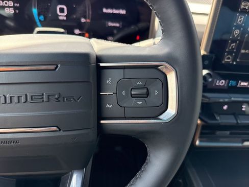 Used 2024 GMC Hummer EV 3X w/ Omega Edition AWD/4WD image 22